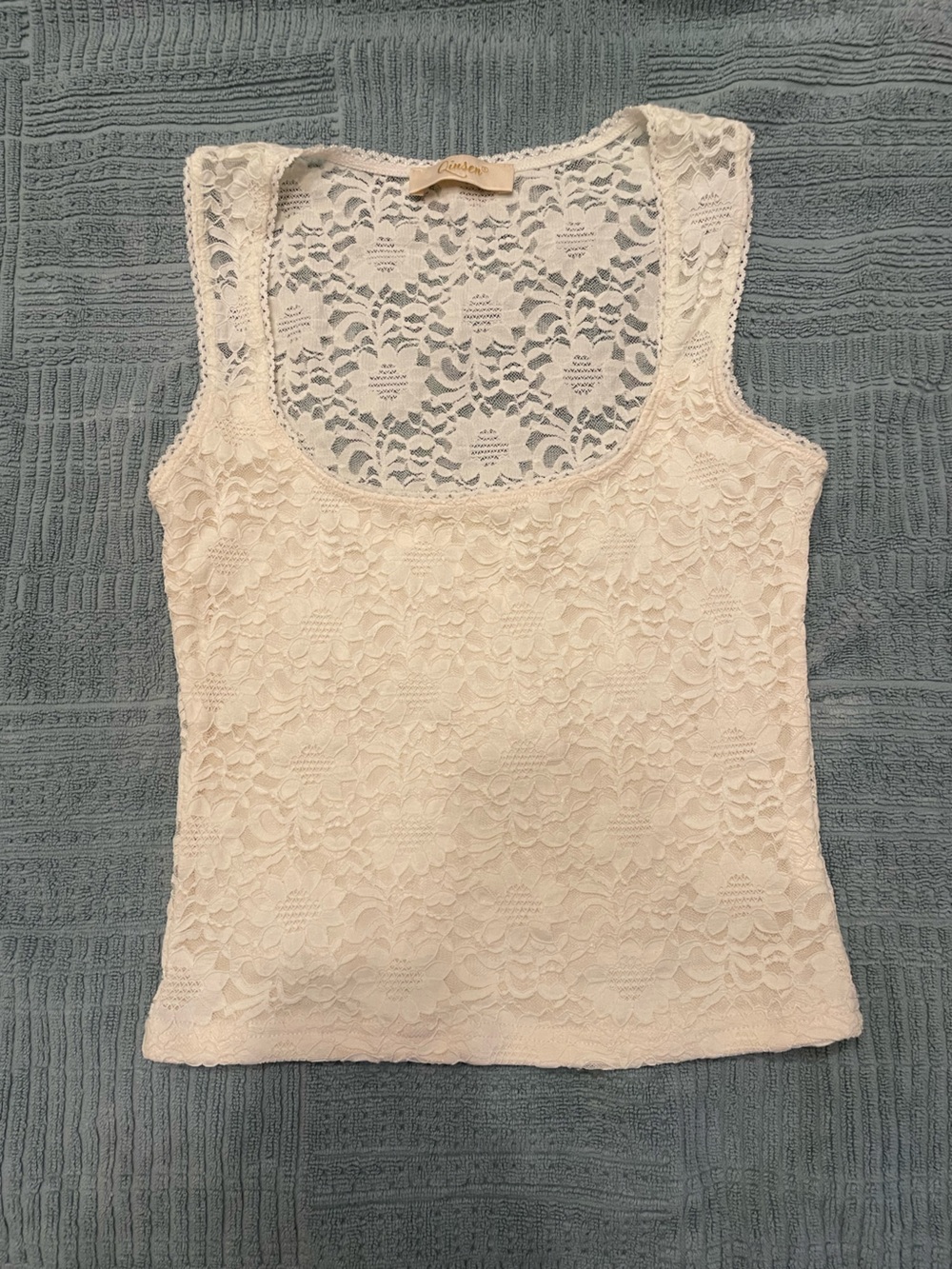 Y2K Cream Lace Scoop Neck Tank Top